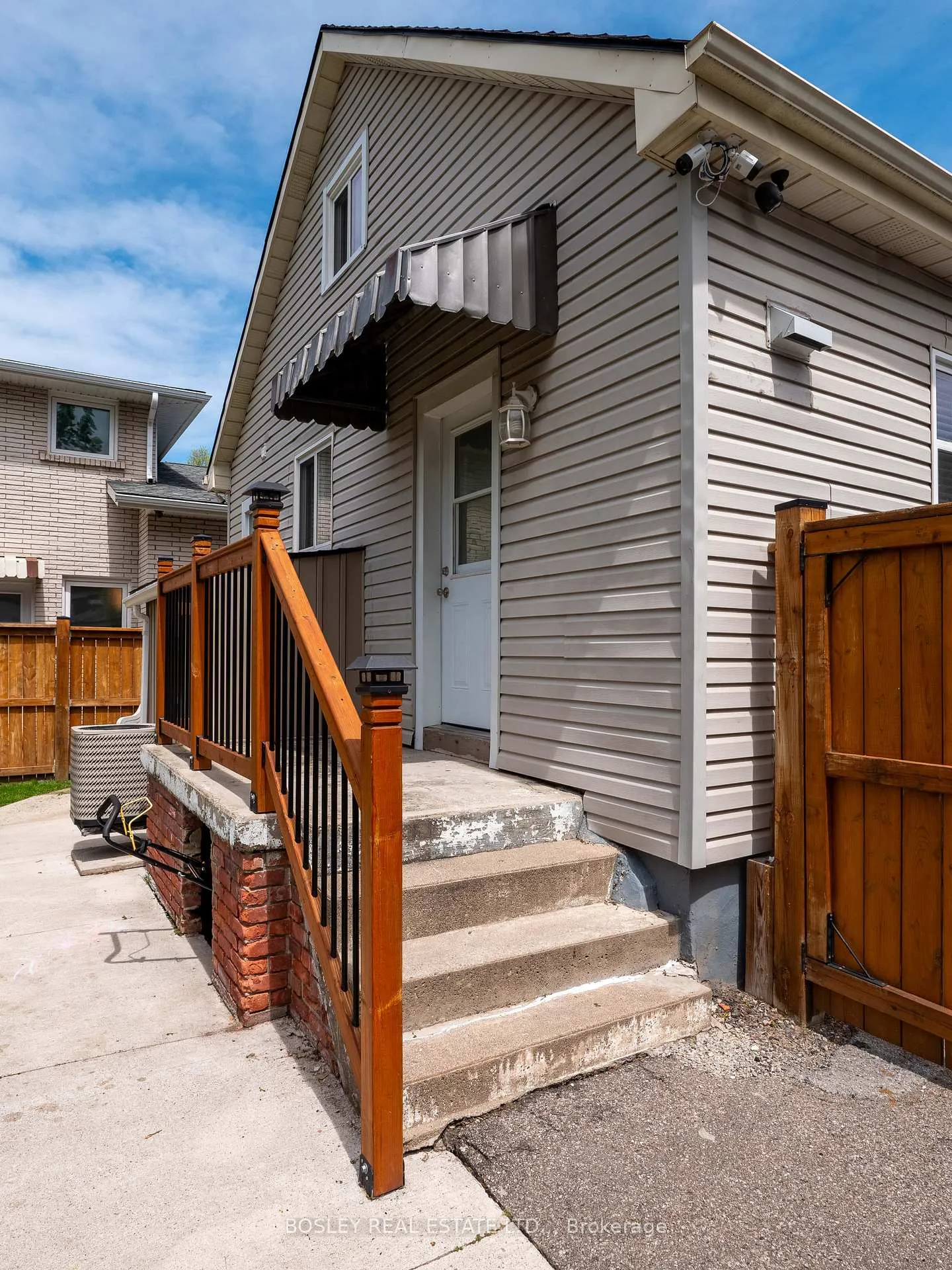 Photo 33 of 19 Water Street, St. Catharines, Downtown — HOMEH
