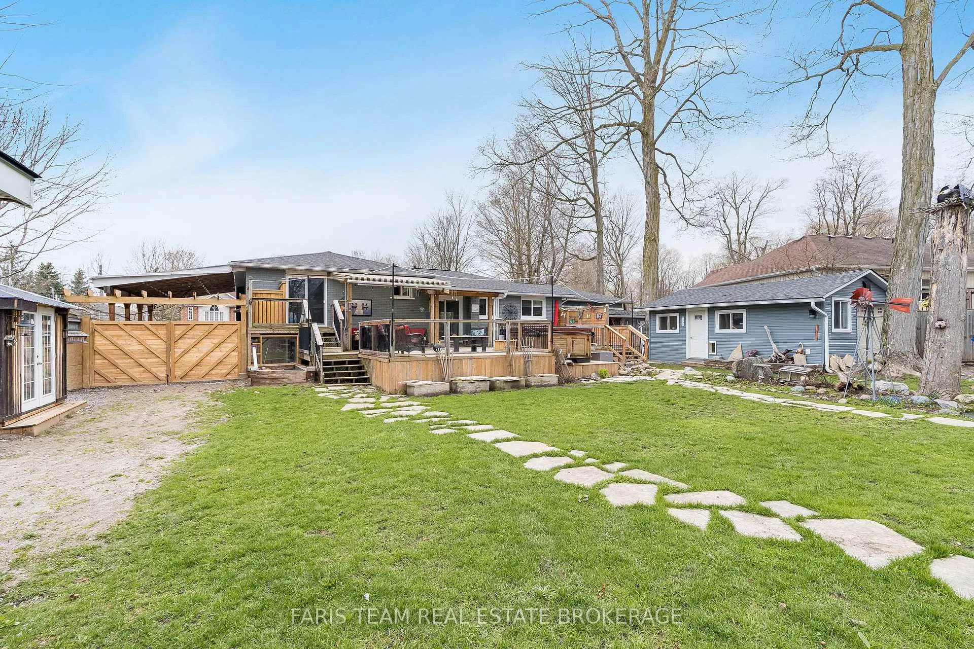 Photo 39 of 2003 Inglewood Drive, Innisfil, Alcona — HOMEH
