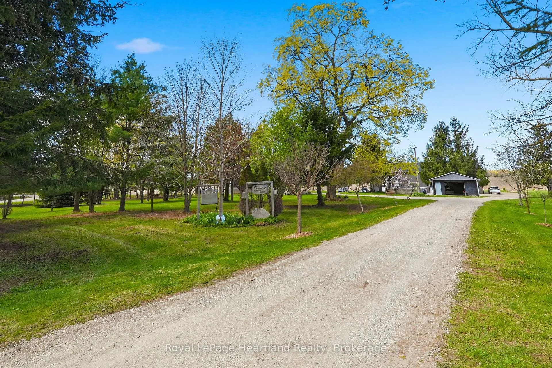 Photo 4 of 5106 5th Line, Minto — HOMEH