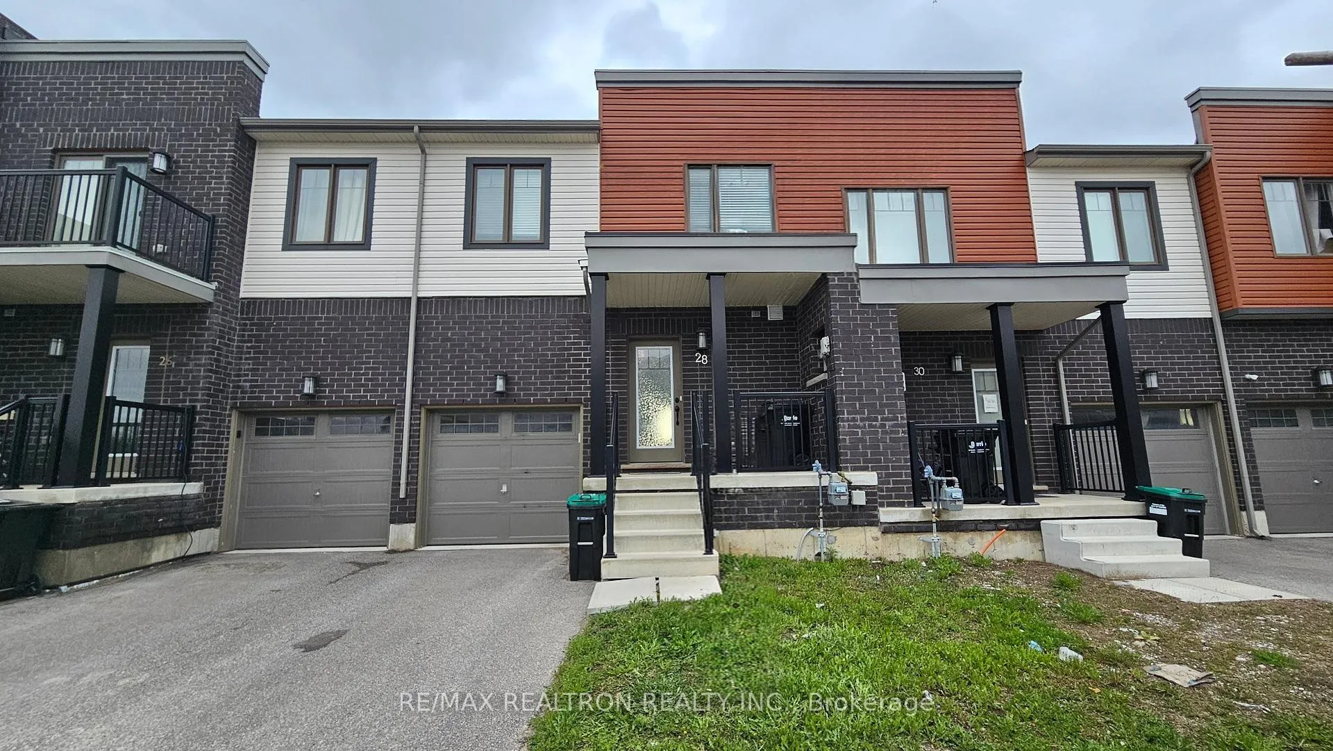 Photo 1 of 28 Brown Bear Street, Barrie, Rural Barrie Southwest — HOMEH