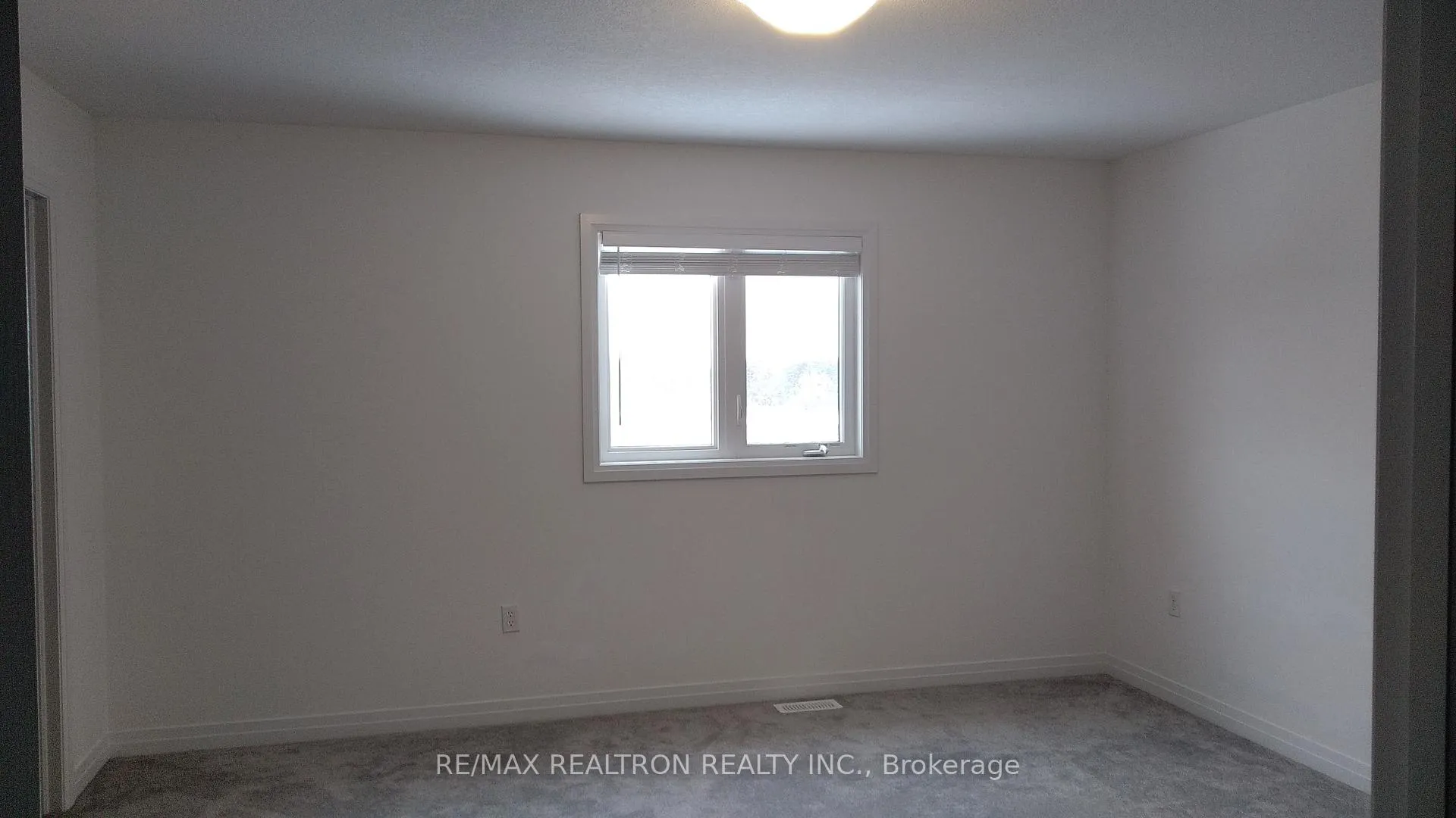 Photo 17 of 28 Brown Bear Street, Barrie, Rural Barrie Southwest — HOMEH