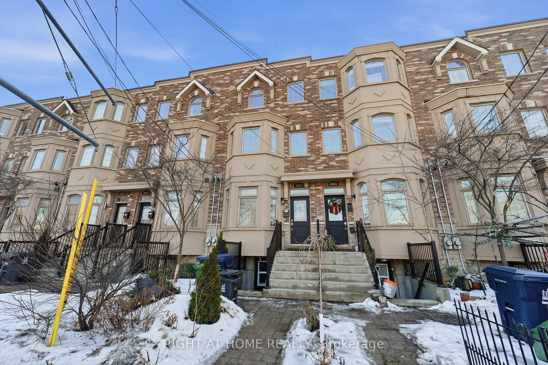 Photo 2 of Unit Lower, 2825 St. Clair Avenue E, Toronto, O'Connor-Parkview — HOMEH