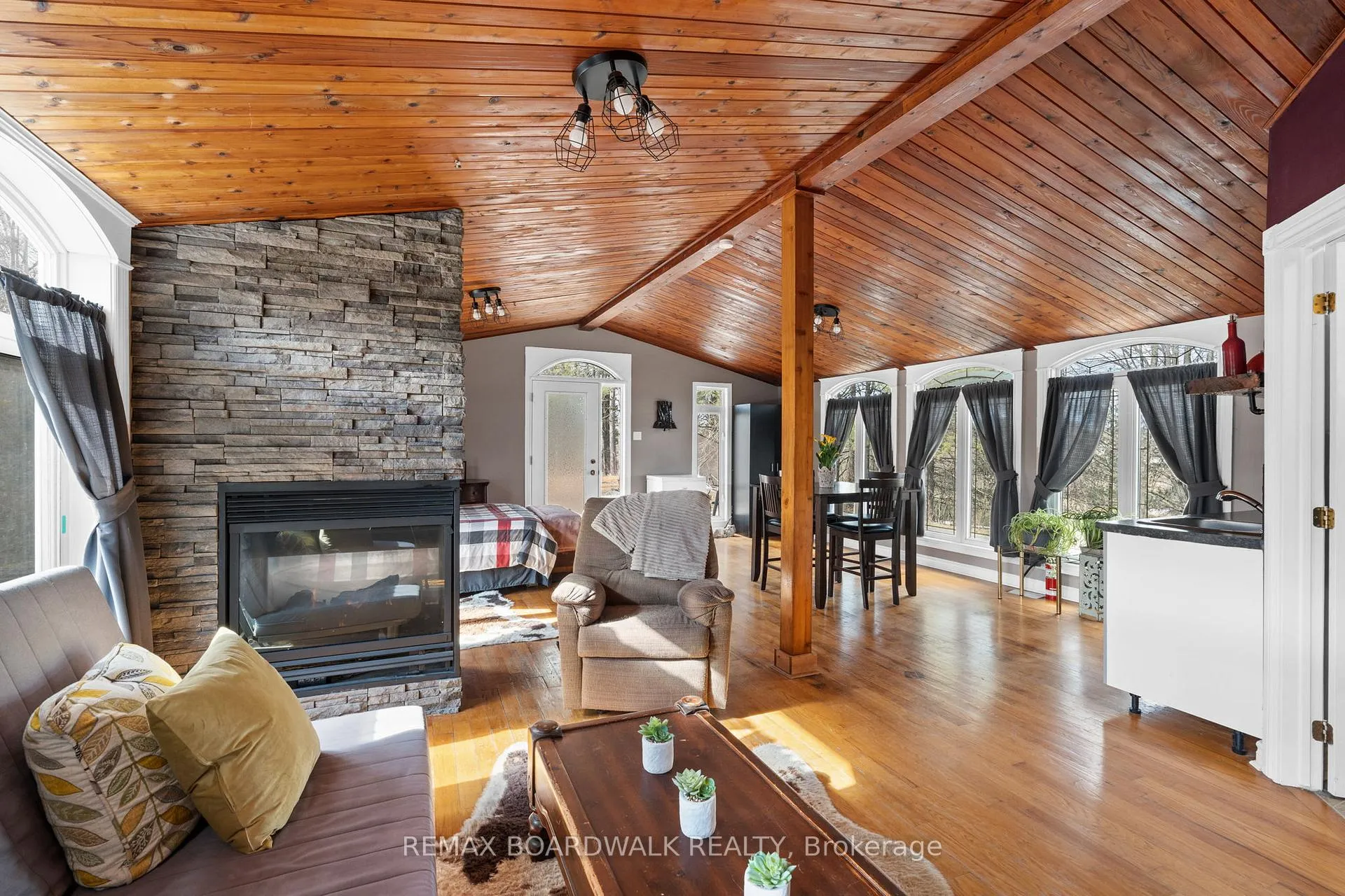 Photo 26 of 9093 County Rd 22, Edwardsburgh/Cardinal, Edwardsburgh/Cardinal Twp — HOMEH