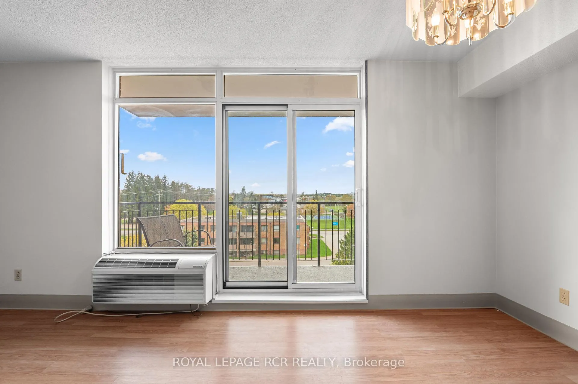 Photo 13 of Unit 51, 16 Fourth Street, Orangeville — HOMEH