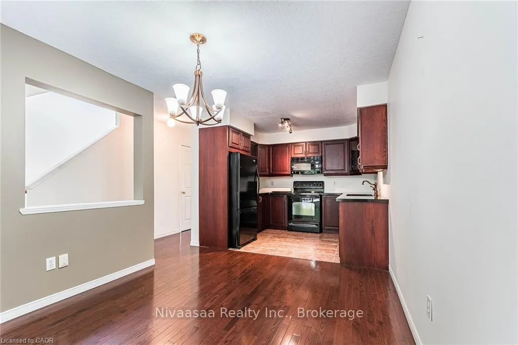 Photo 9 of 110 Activa Avenue, Waterloo — HOMEH