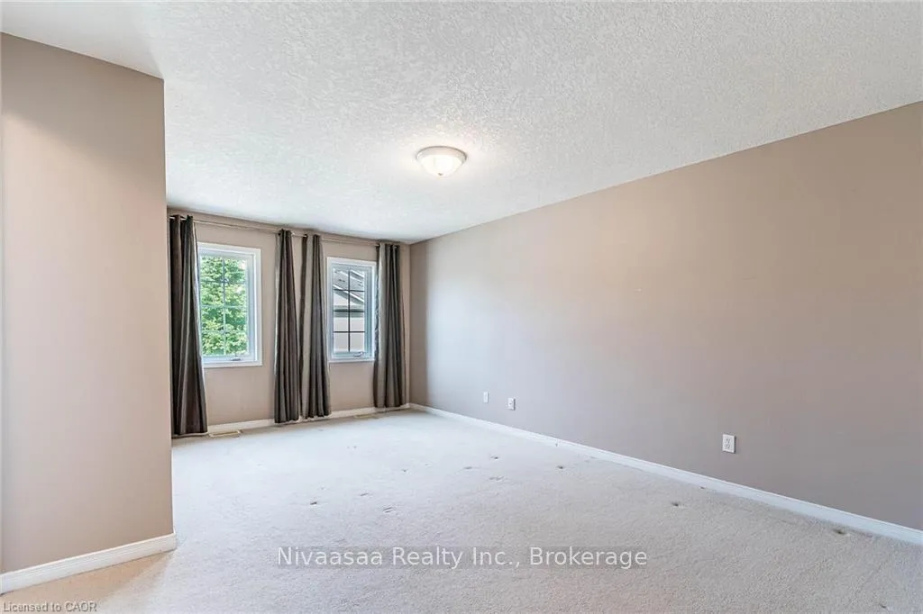 Photo 17 of 110 Activa Avenue, Waterloo — HOMEH