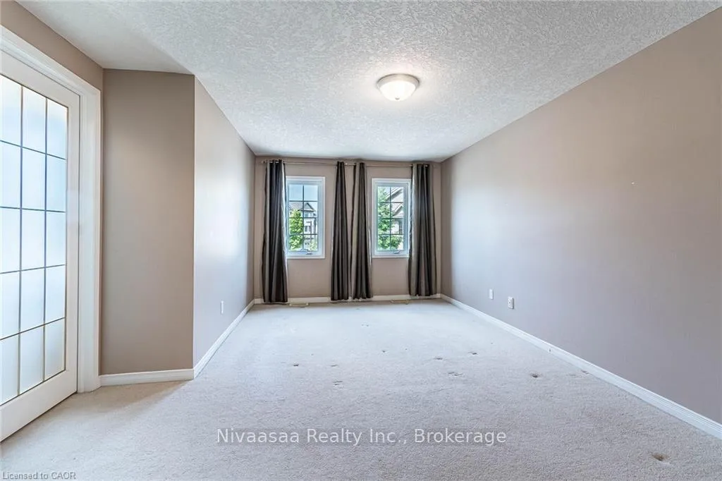 Photo 18 of 110 Activa Avenue, Waterloo — HOMEH