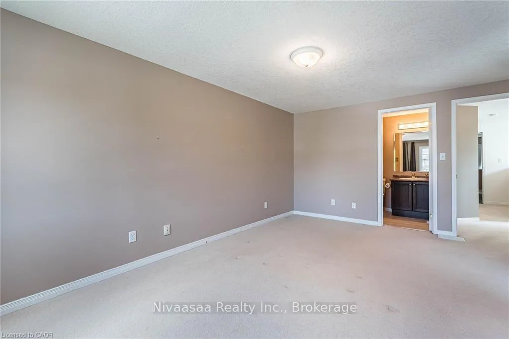 Photo 19 of 110 Activa Avenue, Waterloo — HOMEH