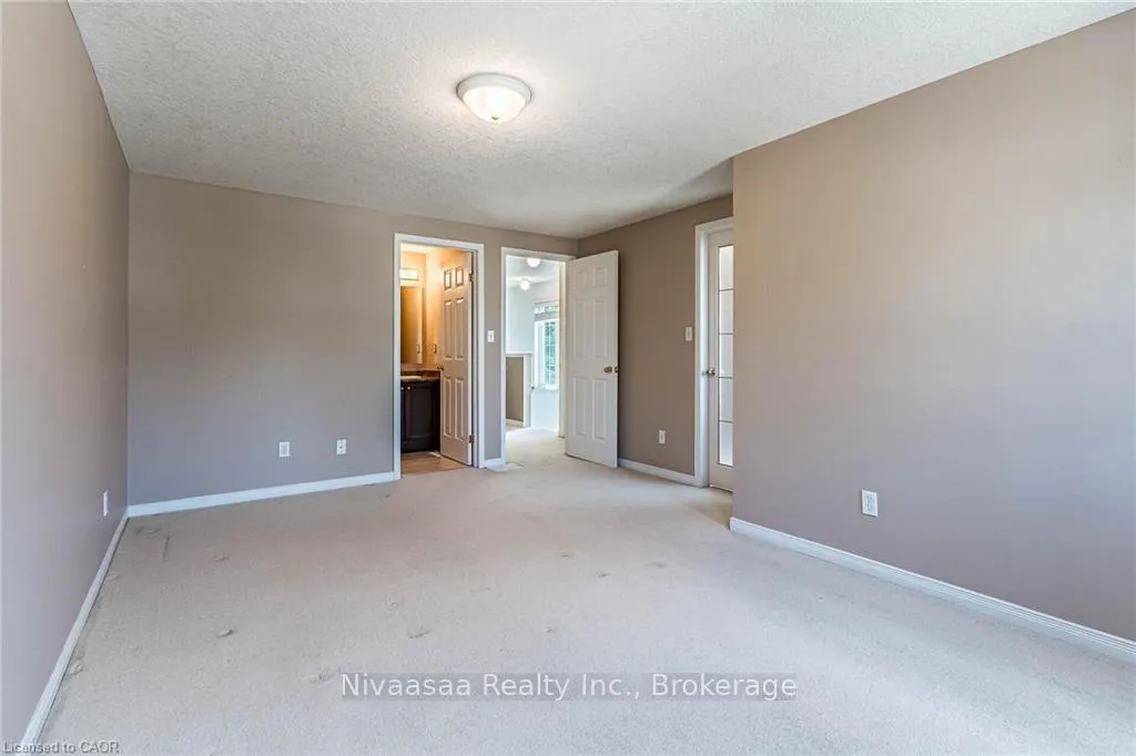 Photo 20 of 110 Activa Avenue, Waterloo — HOMEH