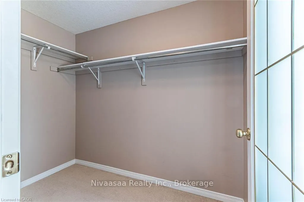 Photo 24 of 110 Activa Avenue, Waterloo — HOMEH