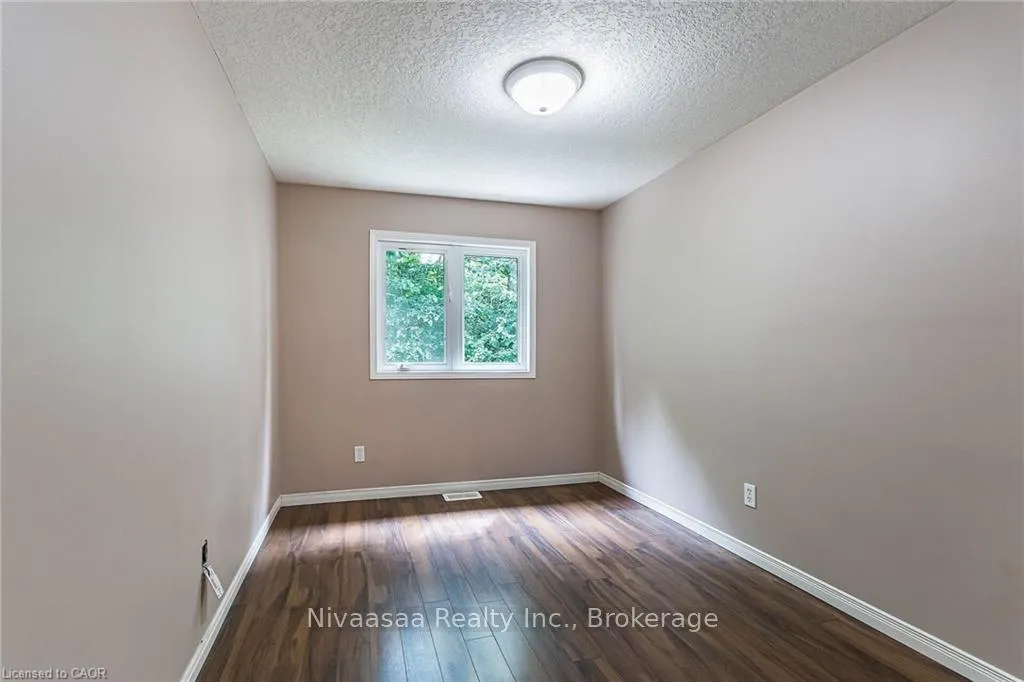 Photo 26 of 110 Activa Avenue, Waterloo — HOMEH