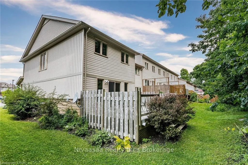Photo 34 of 110 Activa Avenue, Waterloo — HOMEH