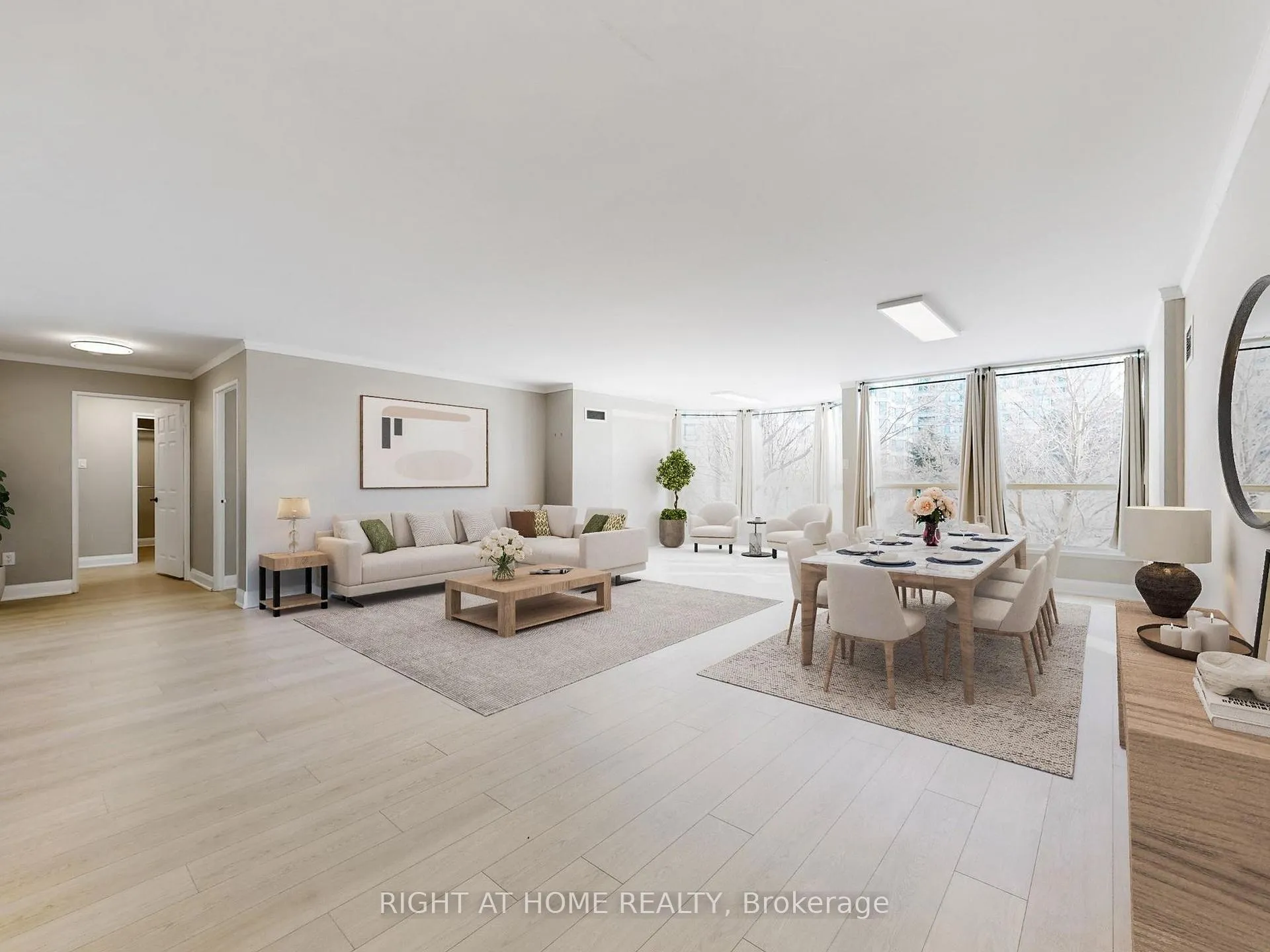Photo 9 of Unit 402, 1 Clark Avenue W, Vaughan, Crestwood-Springfarm-Yorkhill — HOMEH
