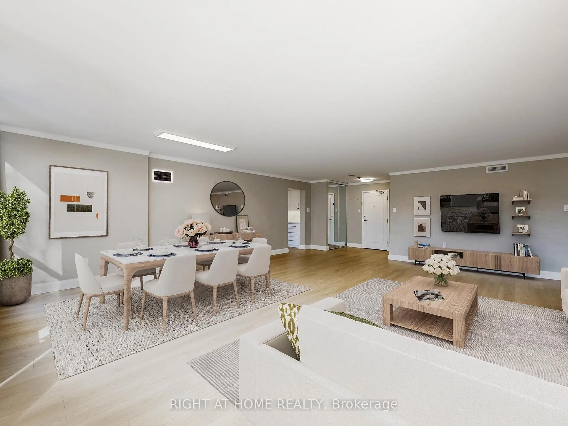 Photo 11 of Unit 402, 1 Clark Avenue W, Vaughan, Crestwood-Springfarm-Yorkhill — HOMEH