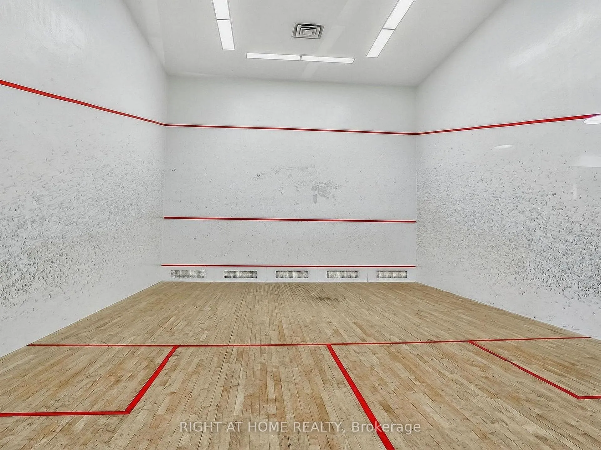 Photo 42 of Unit 402, 1 Clark Avenue W, Vaughan, Crestwood-Springfarm-Yorkhill — HOMEH