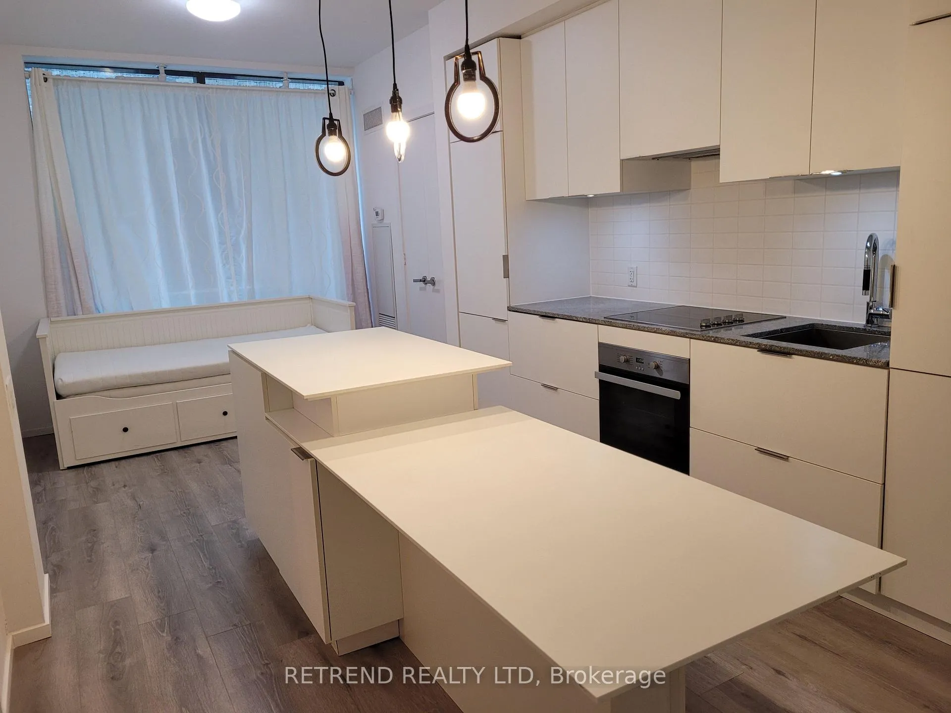 Photo 7 of Unit 204, 5 St. Joseph Street, Toronto, Bay Street Corridor — HOMEH
