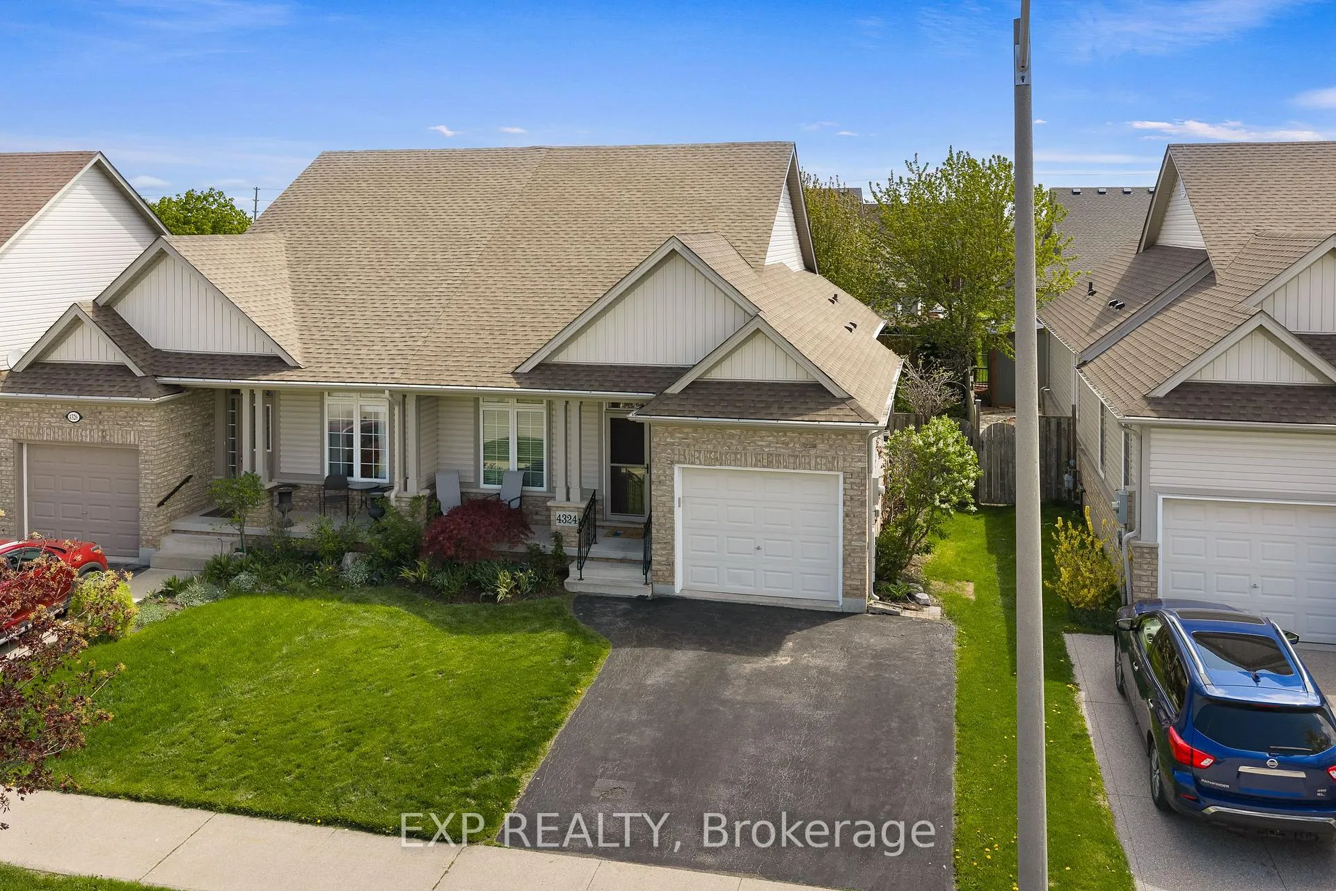 Photo 1 of 4324 Beverley Crescent, Lincoln, Beamsville — HOMEH