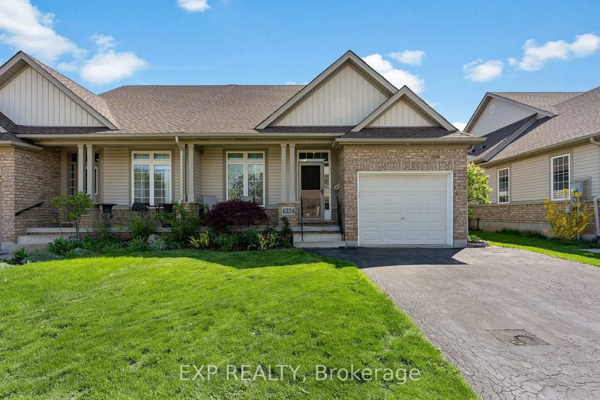 Photo 6 of 4324 Beverley Crescent, Lincoln, Beamsville — HOMEH
