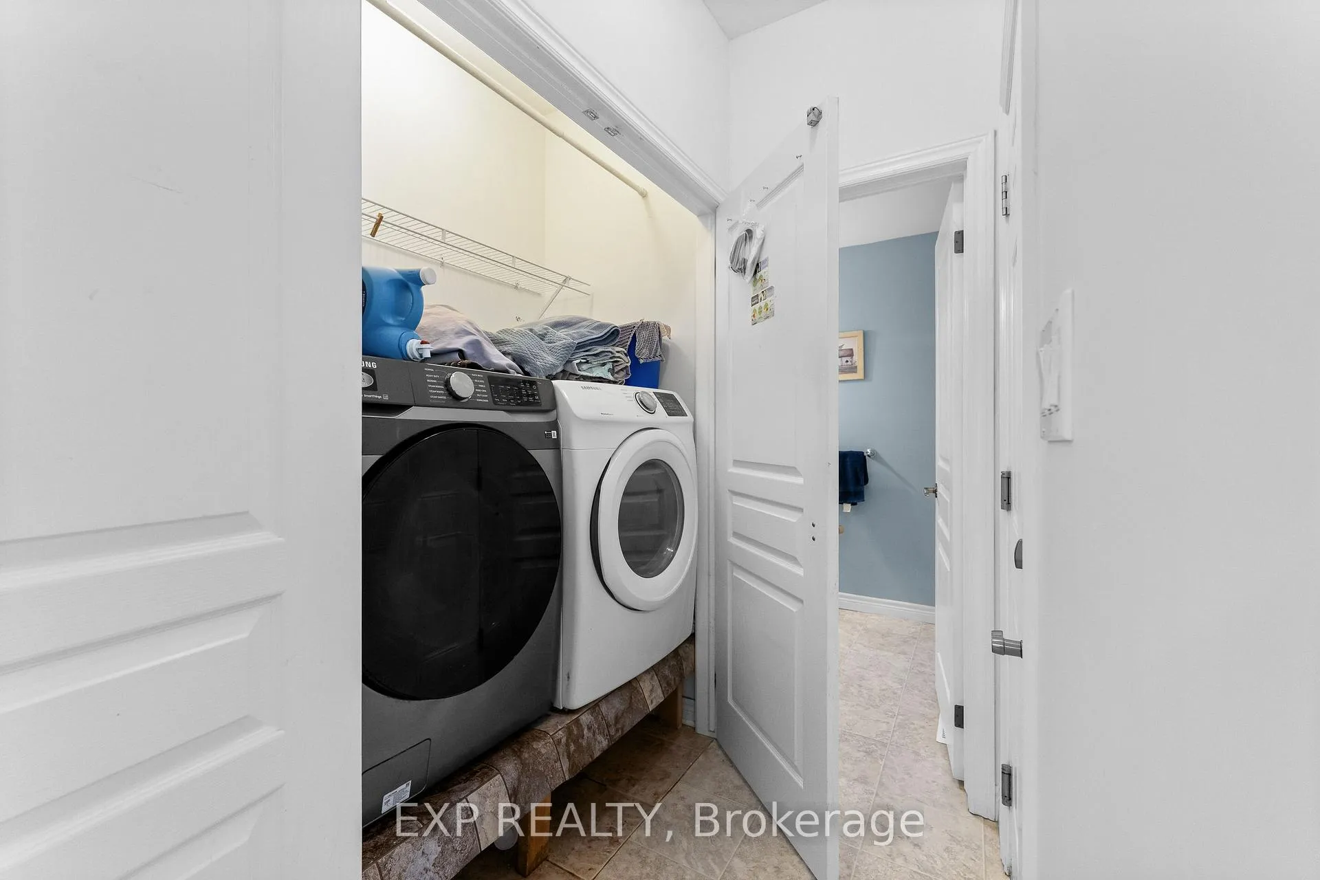 Photo 11 of 4324 Beverley Crescent, Lincoln, Beamsville — HOMEH
