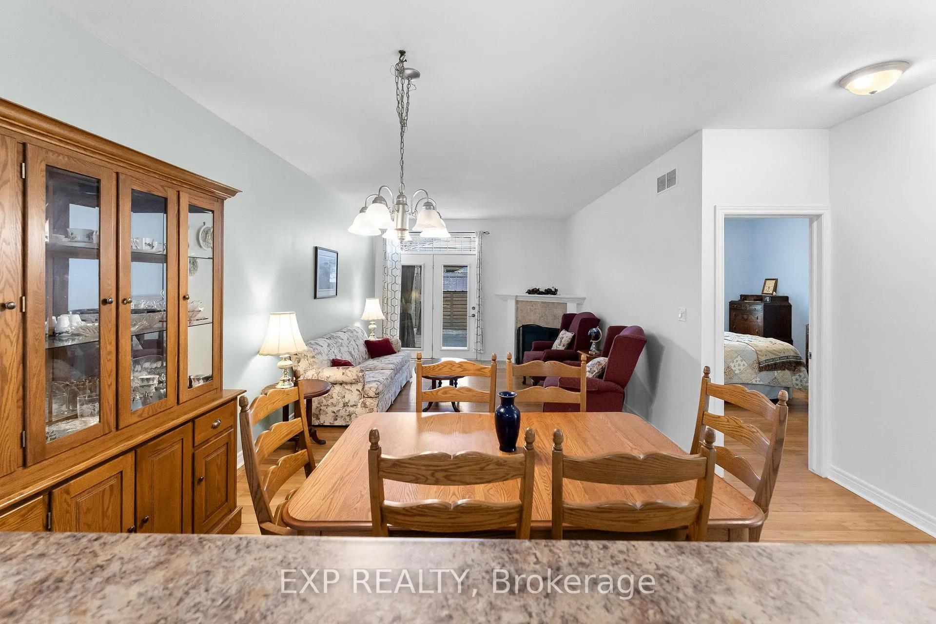 Photo 15 of 4324 Beverley Crescent, Lincoln, Beamsville — HOMEH