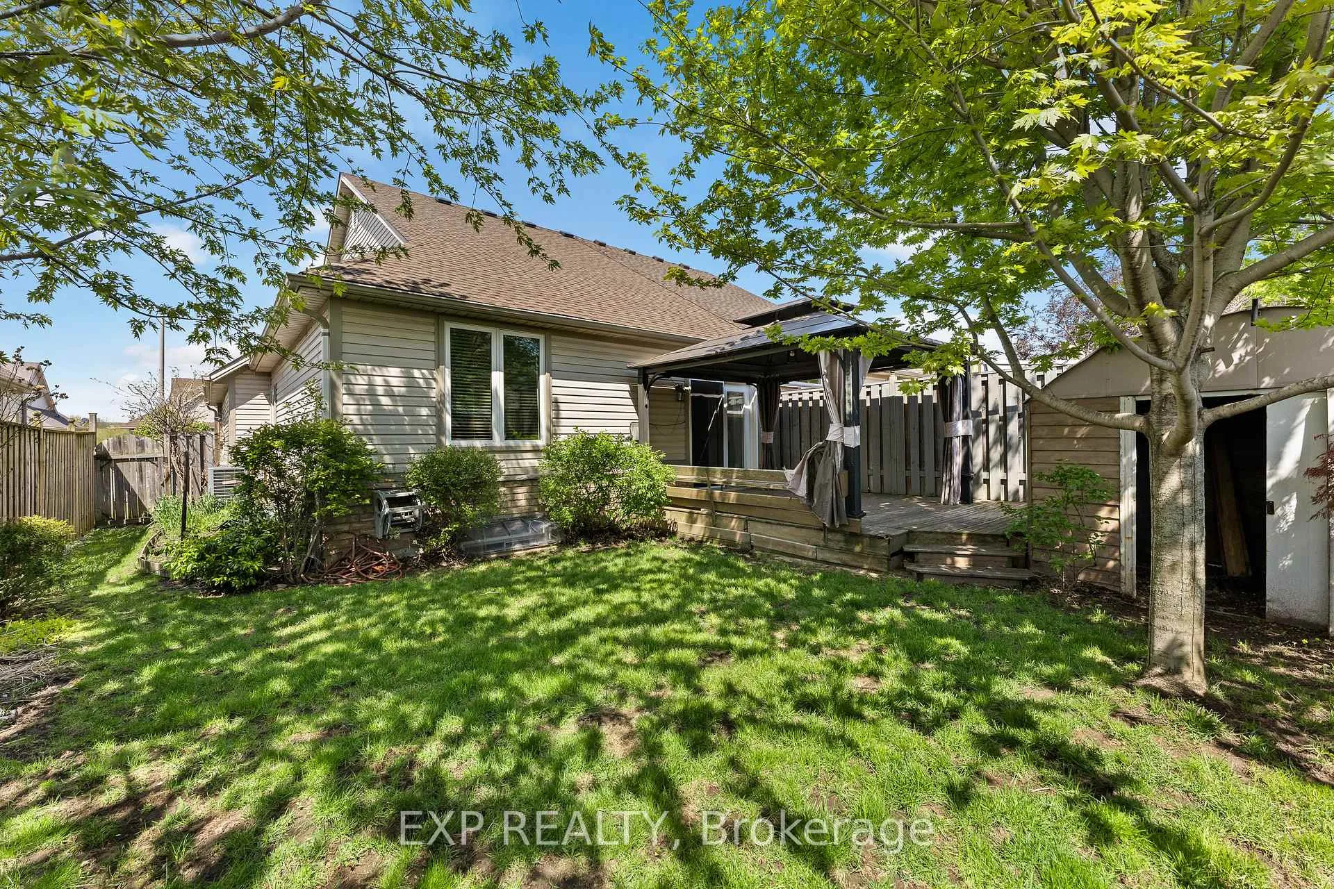 Photo 30 of 4324 Beverley Crescent, Lincoln, Beamsville — HOMEH