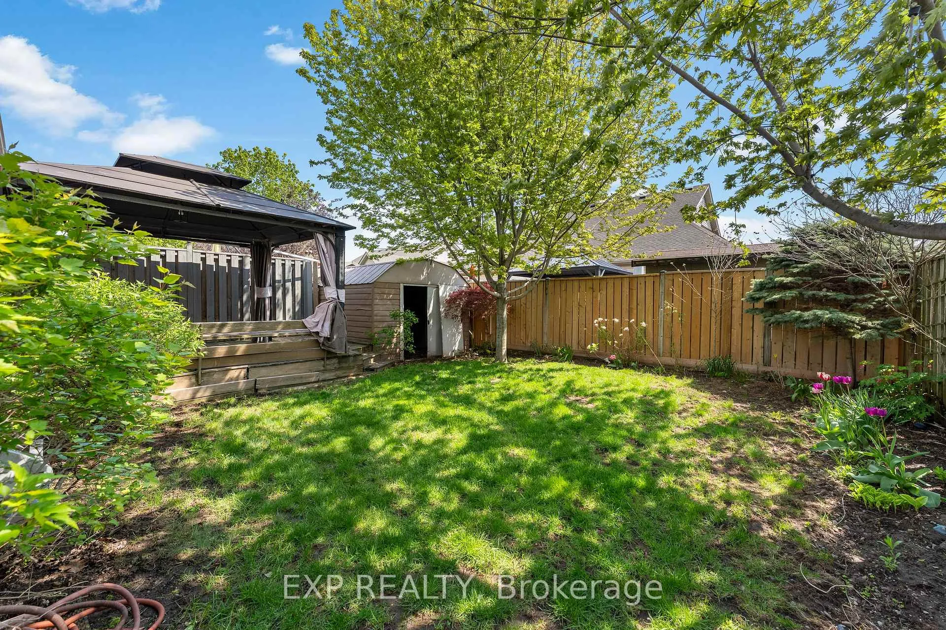 Photo 32 of 4324 Beverley Crescent, Lincoln, Beamsville — HOMEH