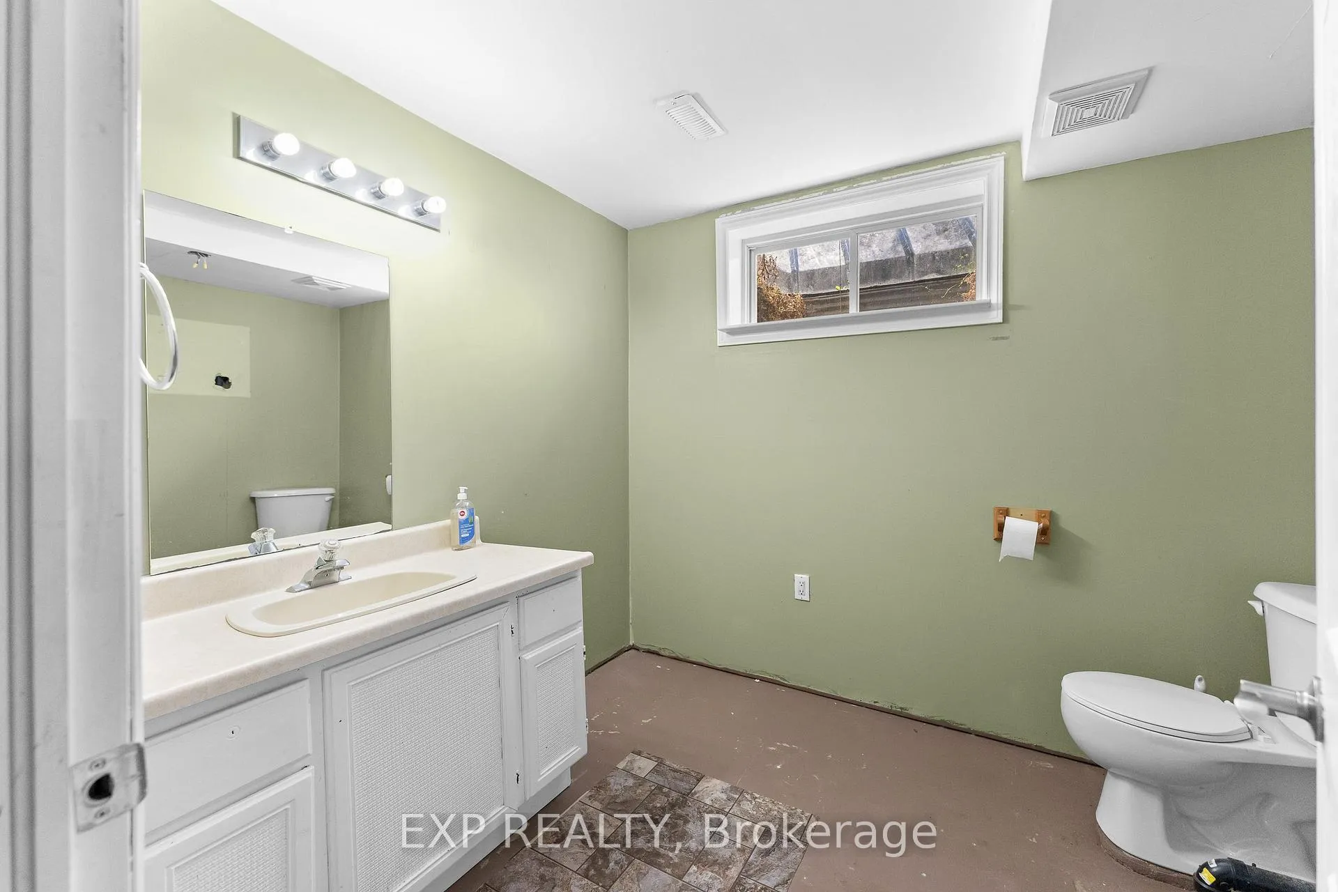 Photo 37 of 4324 Beverley Crescent, Lincoln, Beamsville — HOMEH