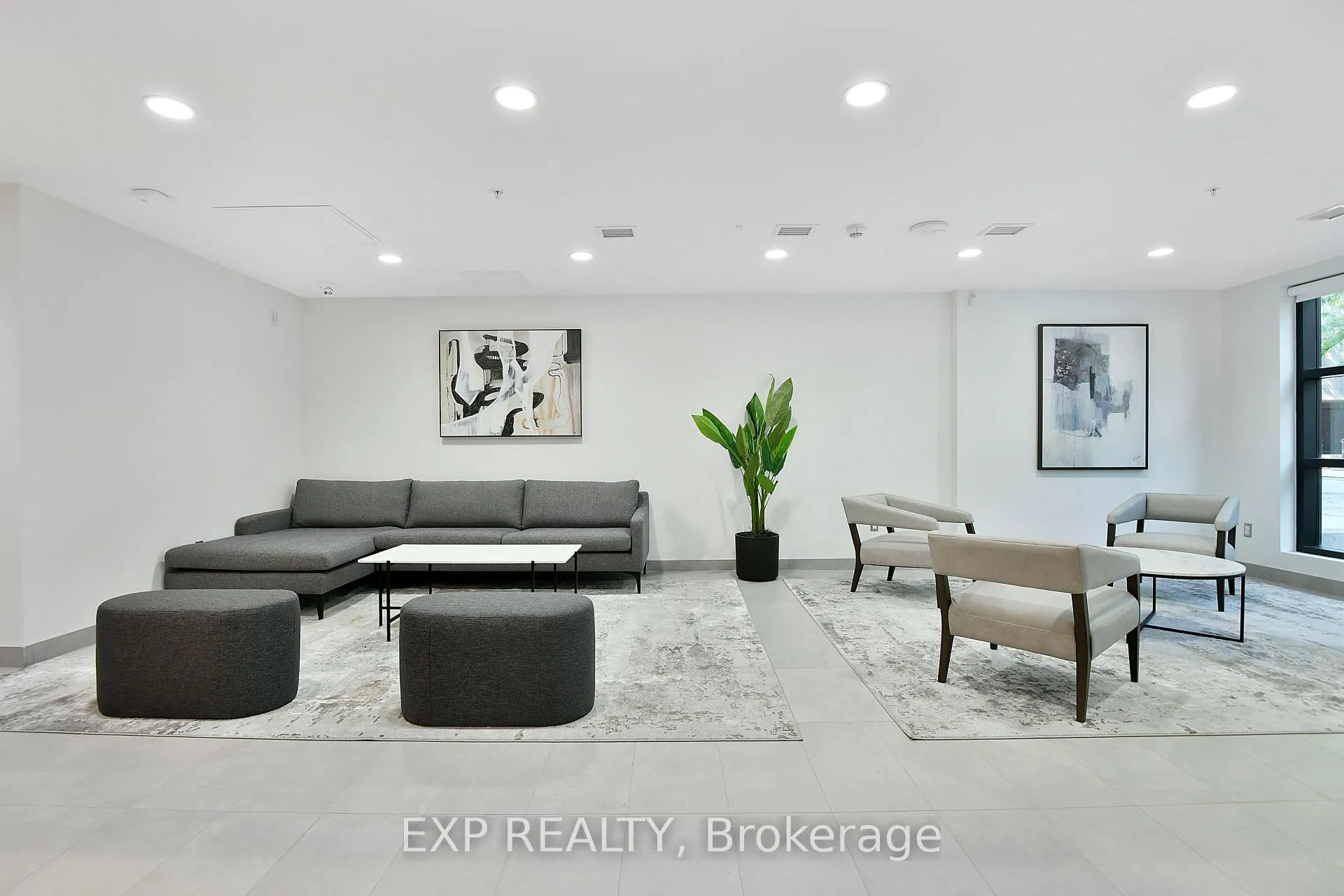 Photo 4 of Unit 402, 36 Robinson Avenue, Ottawa, Sandy Hill — HOMEH
