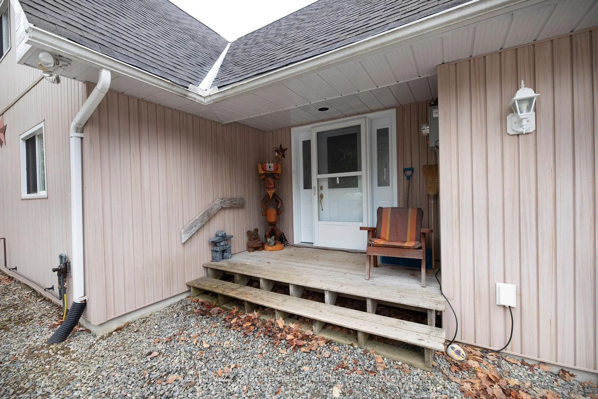 Photo 2 of 2011 Watts Road, Dysart et al, Havelock — HOMEH