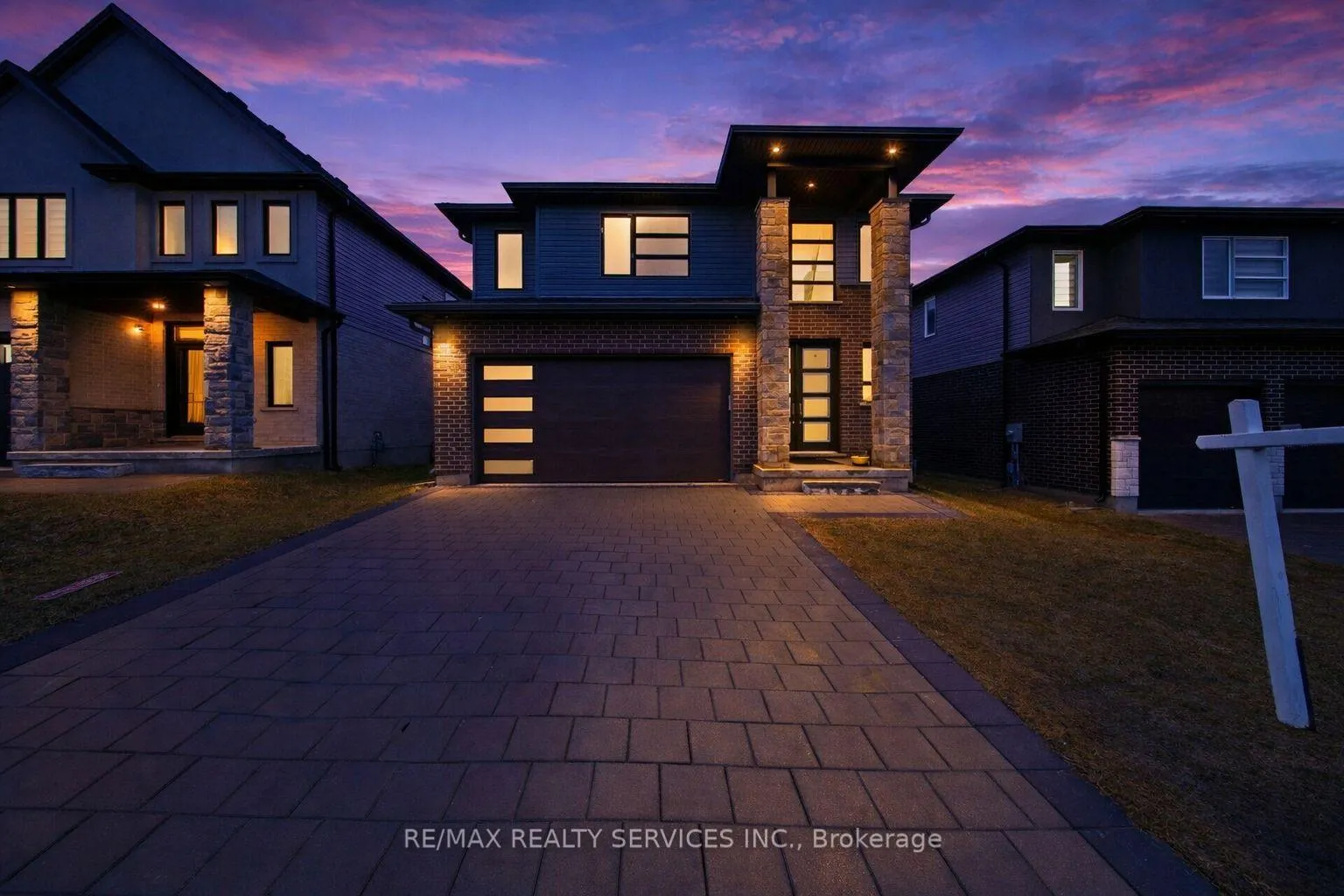 Front of 1891 Fountain Grass Drive