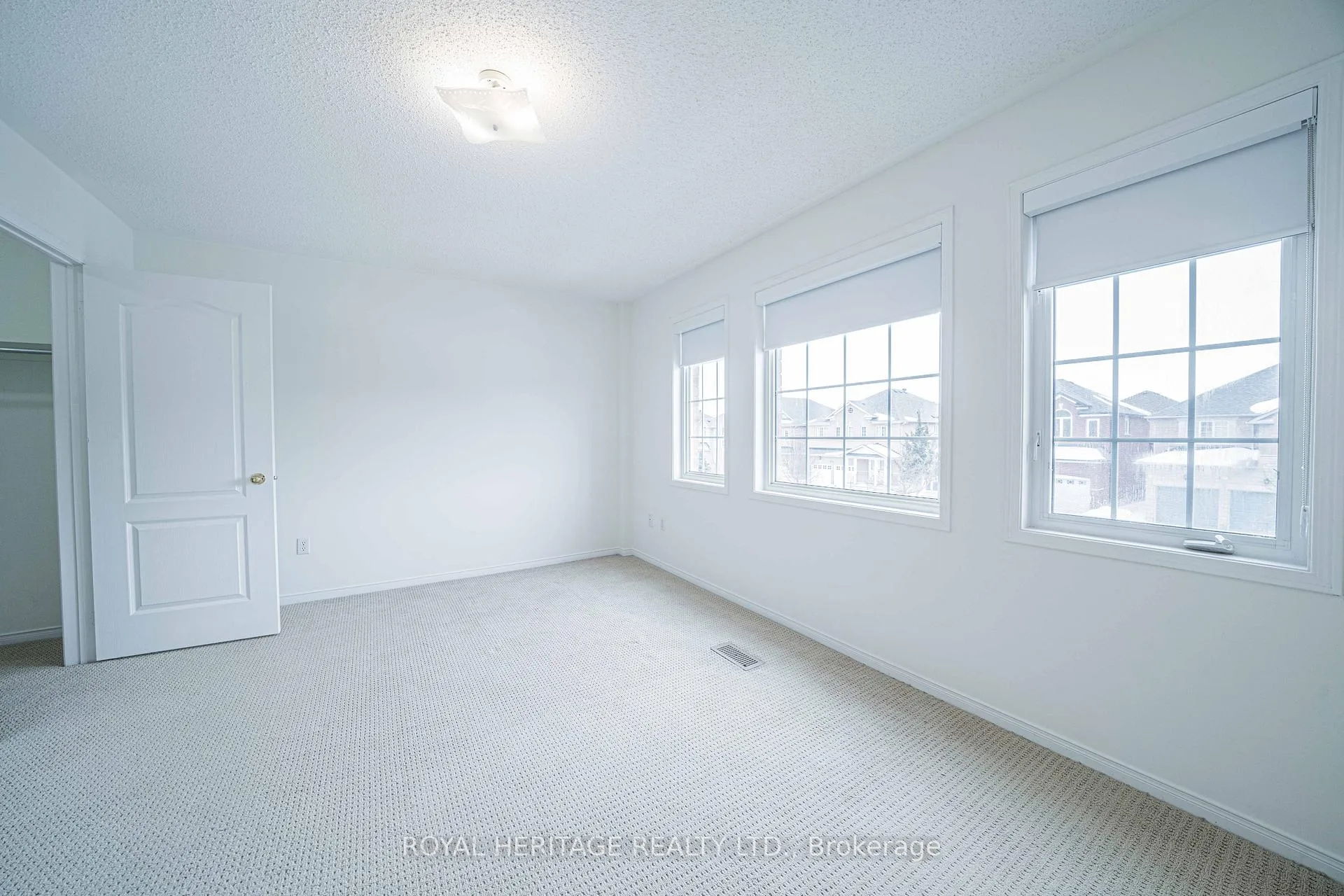 Photo 22 of 344 Castlemore Avenue, Markham, Berczy — HOMEH