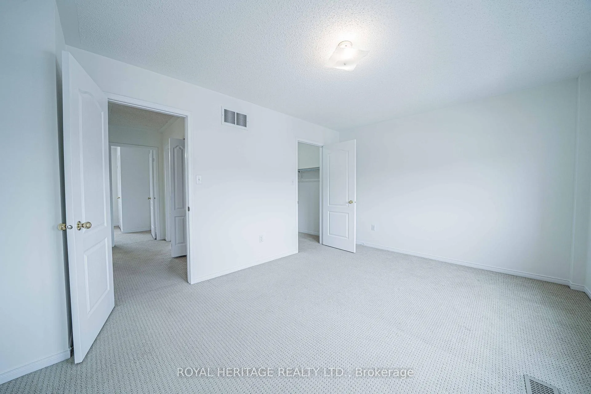 Photo 24 of 344 Castlemore Avenue, Markham, Berczy — HOMEH