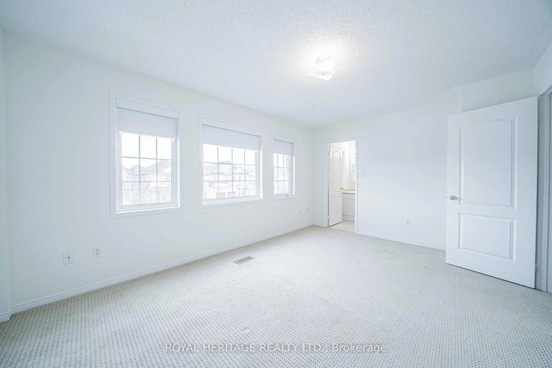 Photo 27 of 344 Castlemore Avenue, Markham, Berczy — HOMEH