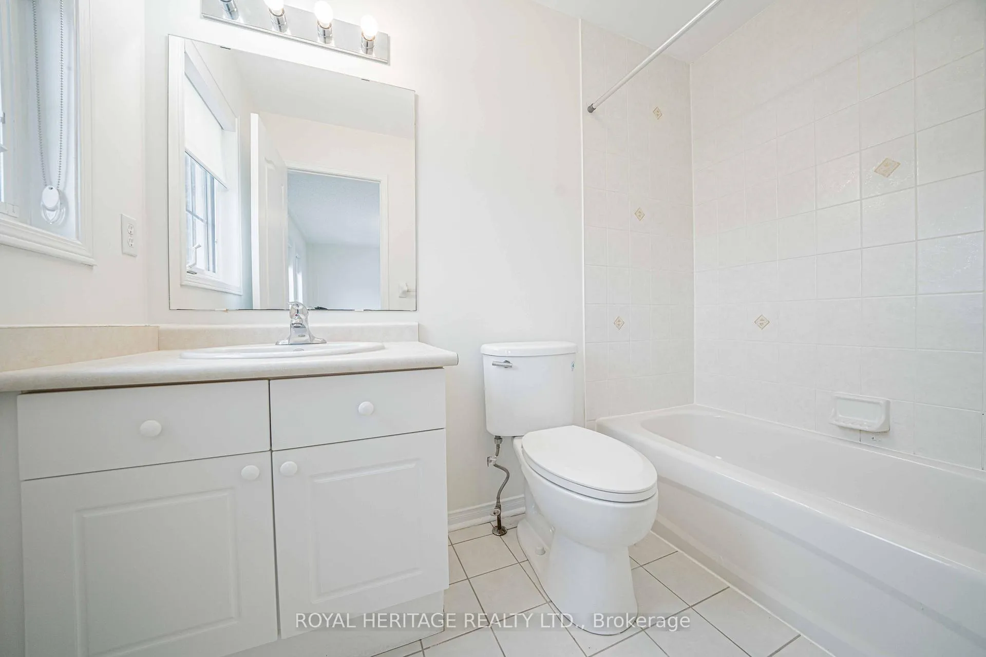 Photo 31 of 344 Castlemore Avenue, Markham, Berczy — HOMEH