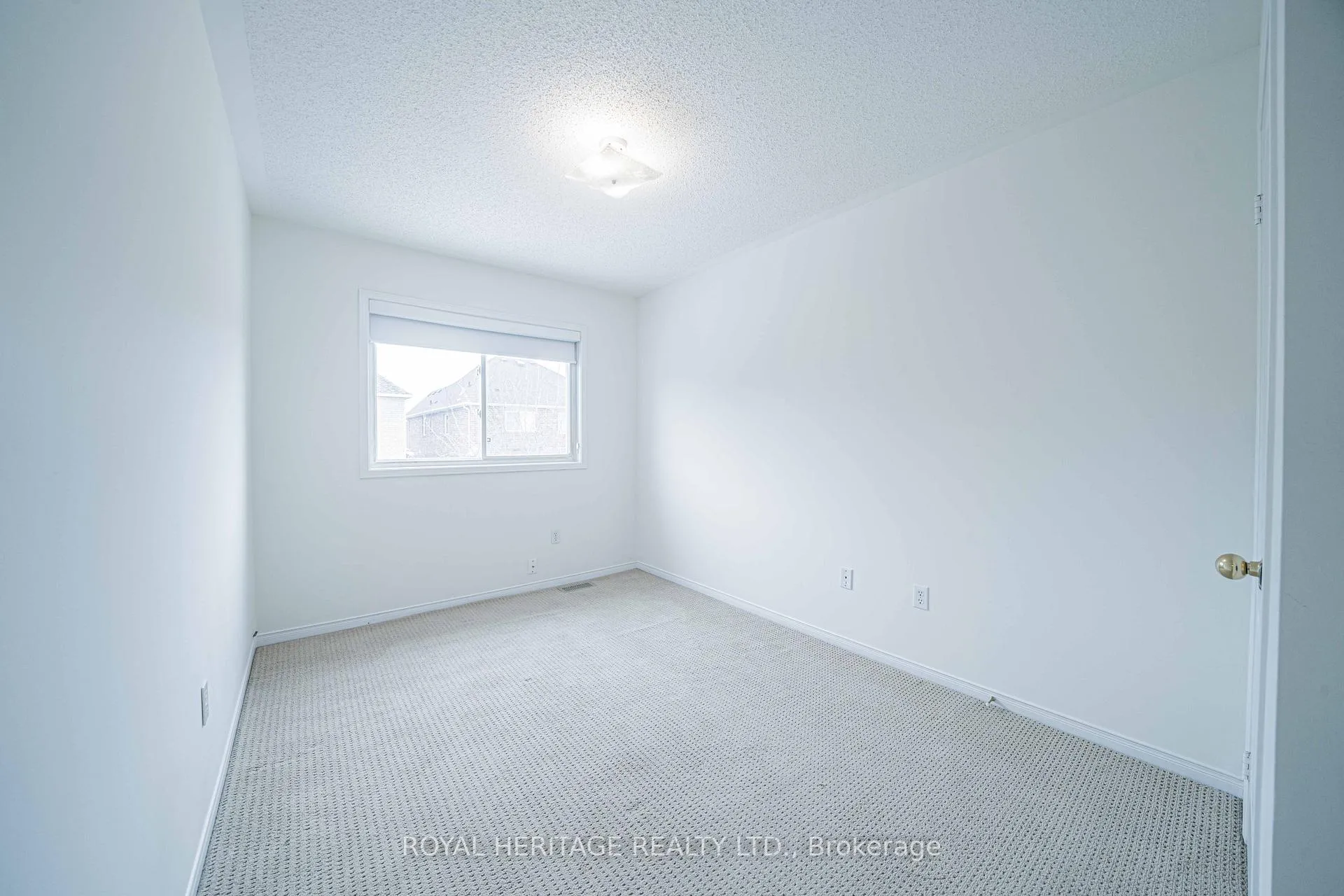 Photo 32 of 344 Castlemore Avenue, Markham, Berczy — HOMEH