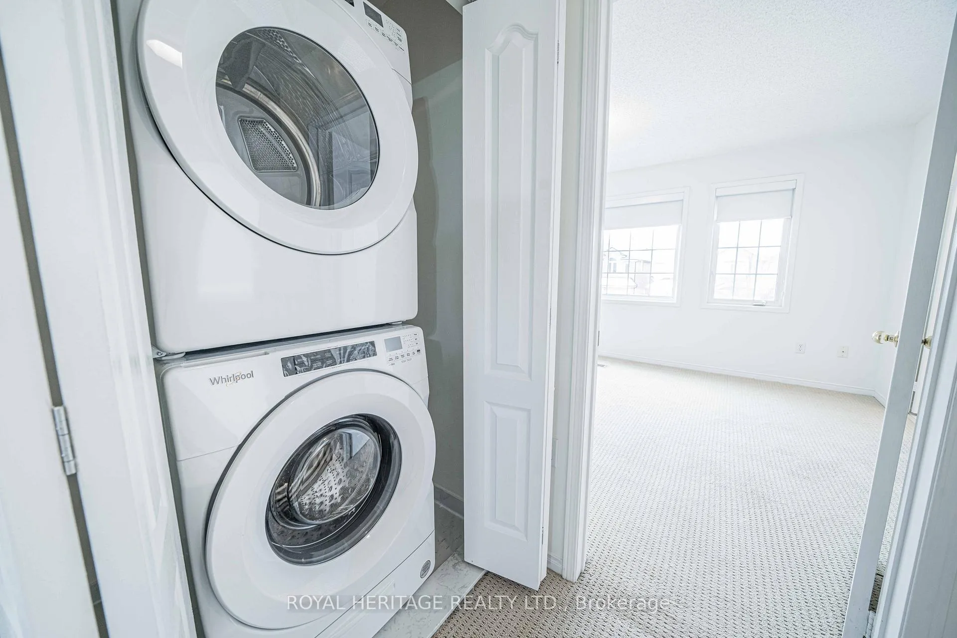 Photo 43 of 344 Castlemore Avenue, Markham, Berczy — HOMEH