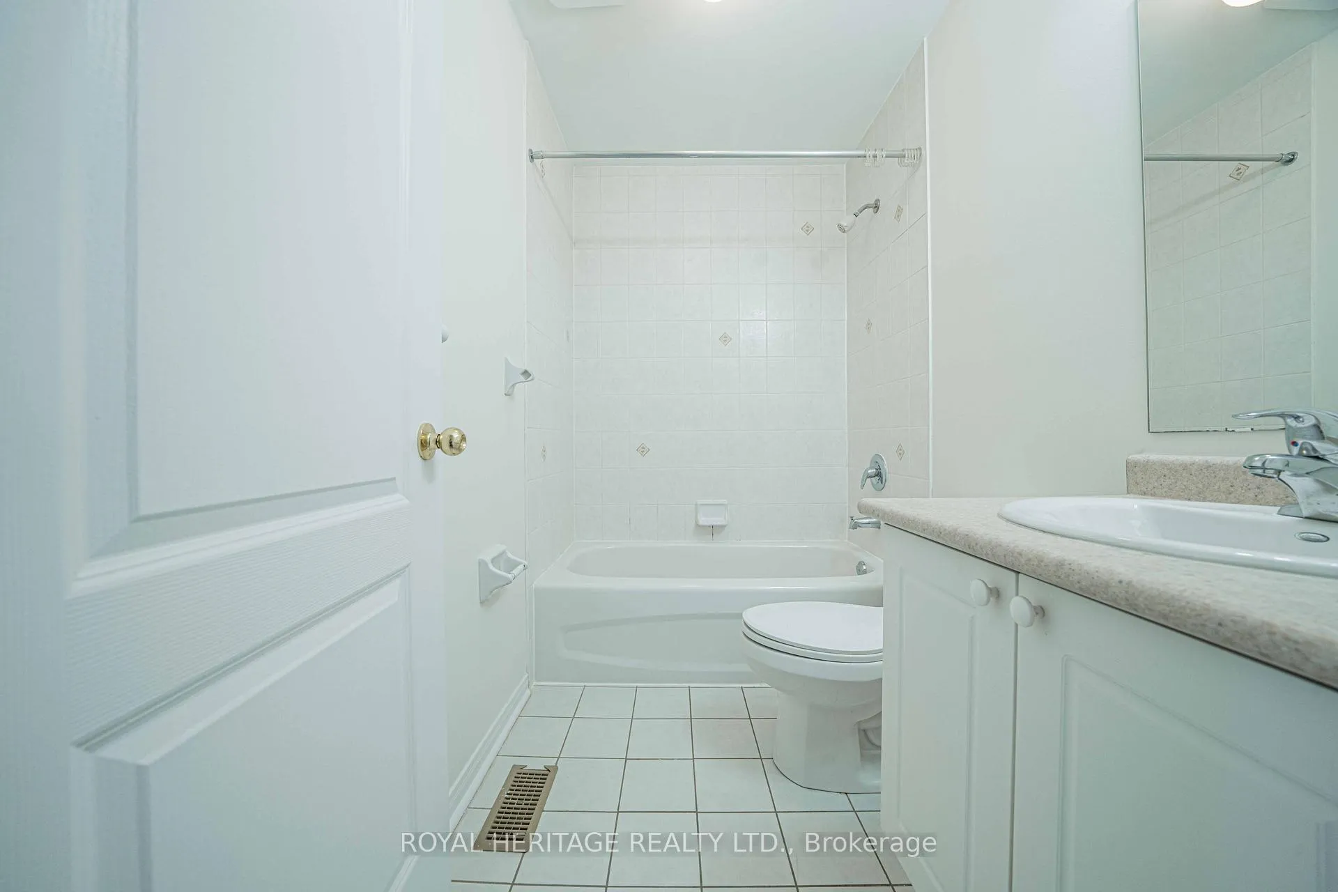 Photo 45 of 344 Castlemore Avenue, Markham, Berczy — HOMEH