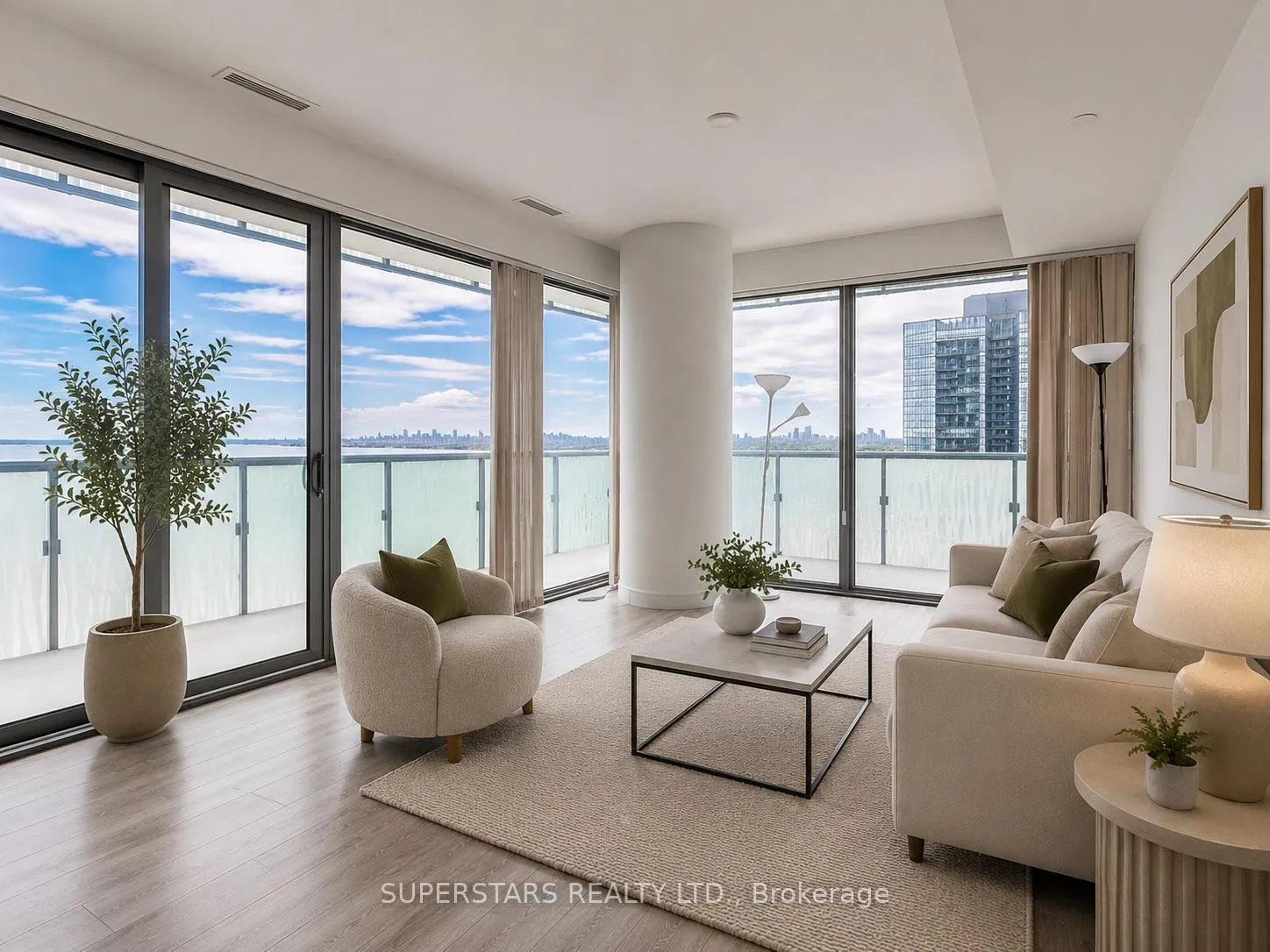 Photo 4 of Unit 2912, 50 Charles Street E, Toronto, Church-Yonge Corridor — HOMEH
