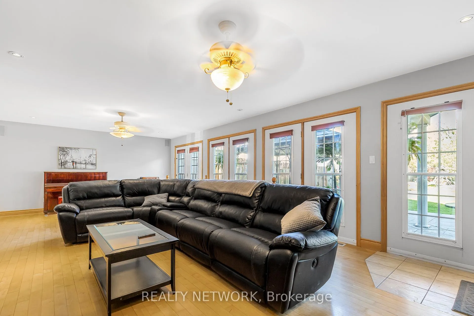 Photo 12 of 3734 Sinnicks Avenue, Niagara Falls, Church's Lane — HOMEH