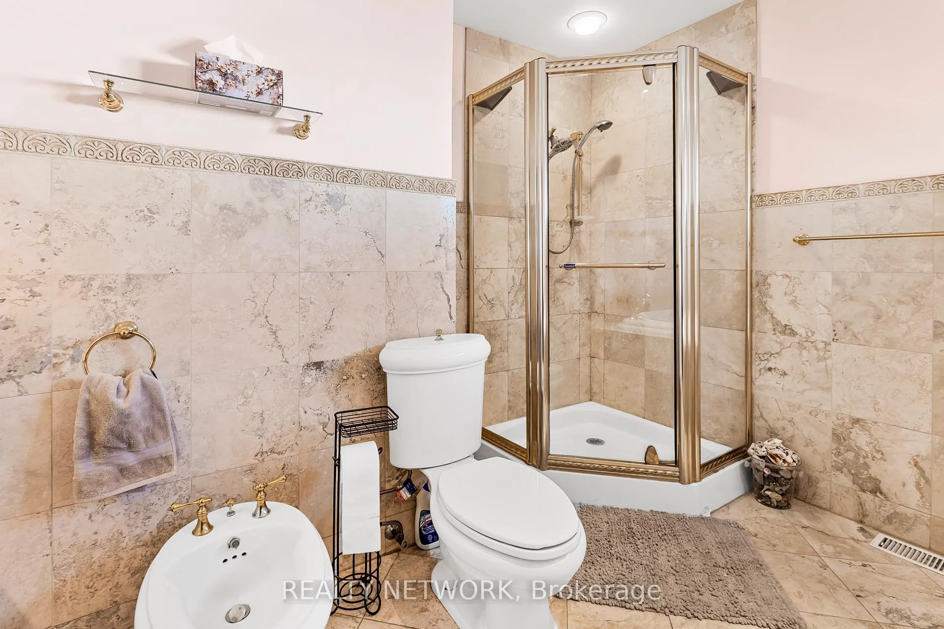 Photo 16 of 3734 Sinnicks Avenue, Niagara Falls, Church's Lane — HOMEH