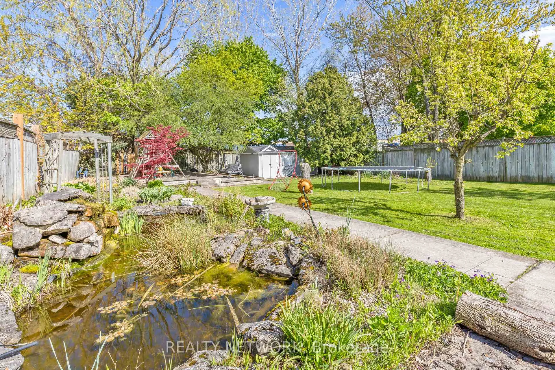 Photo 39 of 3734 Sinnicks Avenue, Niagara Falls, Church's Lane — HOMEH