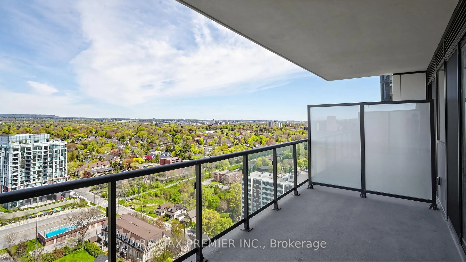 Photo 28 of Unit 2001, 2075 Lakeshore Road, Burlington, Brant — HOMEH