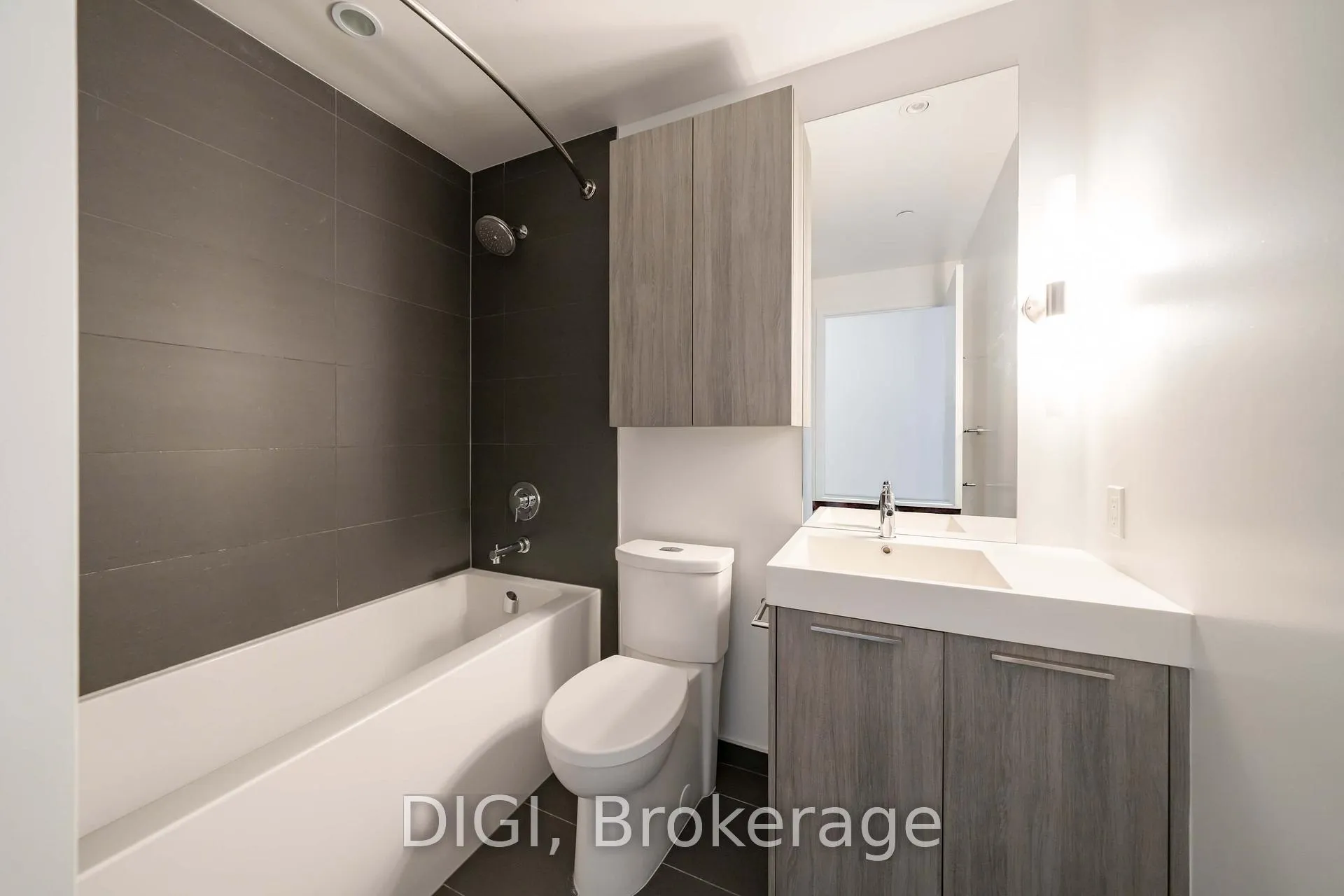 Photo 16 of Unit 1001, 25 Selby Street, Toronto, North St. James Town — HOMEH