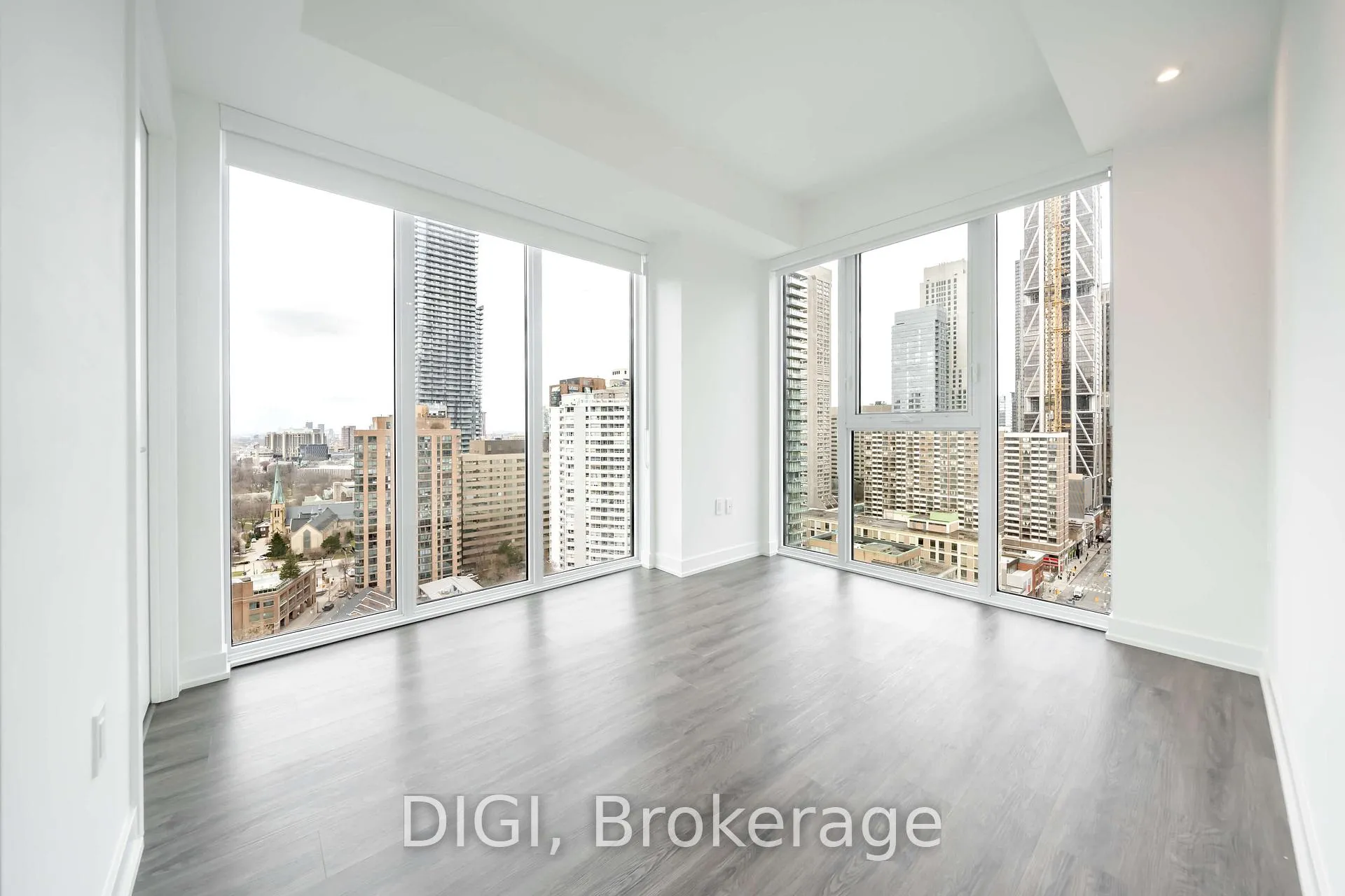 Photo 8 of Unit 307, 8 Gloucester Street, Toronto, Church-Yonge Corridor — HOMEH