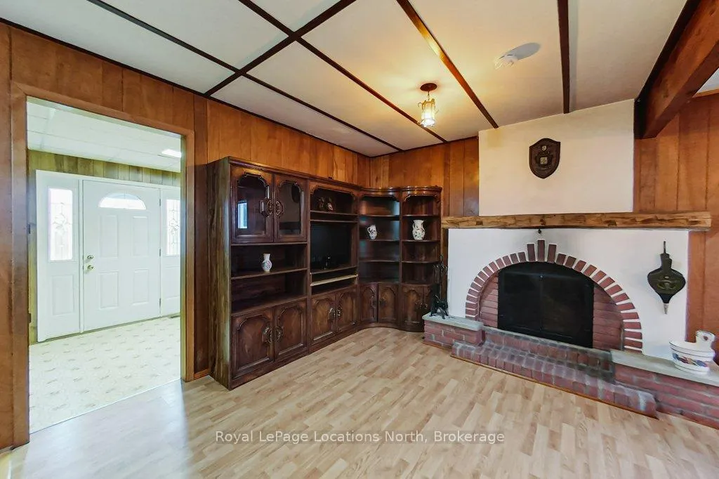Photo 13 of 185 Bay Street E, Blue Mountains — HOMEH