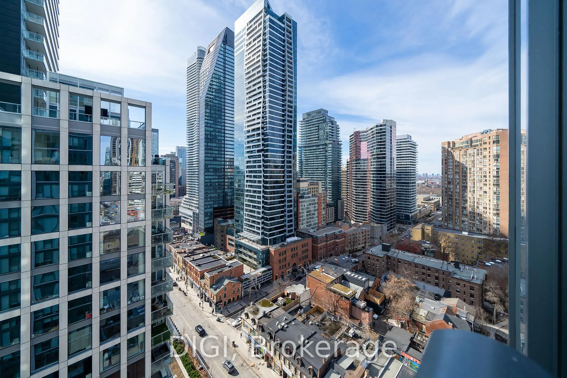 Photo 22 of Unit 2002, 8 Gloucester Street, Toronto, Church-Yonge Corridor — HOMEH
