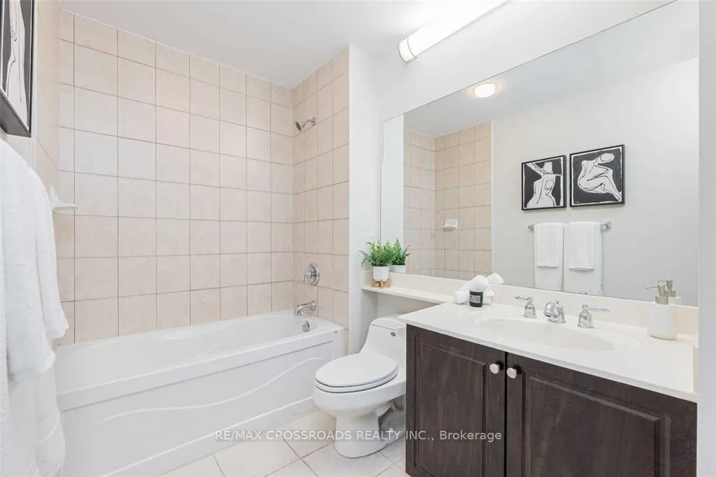 Photo 29 of Unit 814, 88 Broadway Avenue, Toronto, Mount Pleasant West — HOMEH