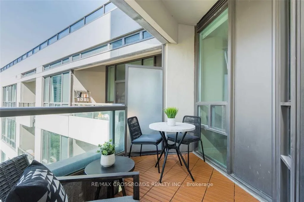 Photo 33 of Unit 814, 88 Broadway Avenue, Toronto, Mount Pleasant West — HOMEH
