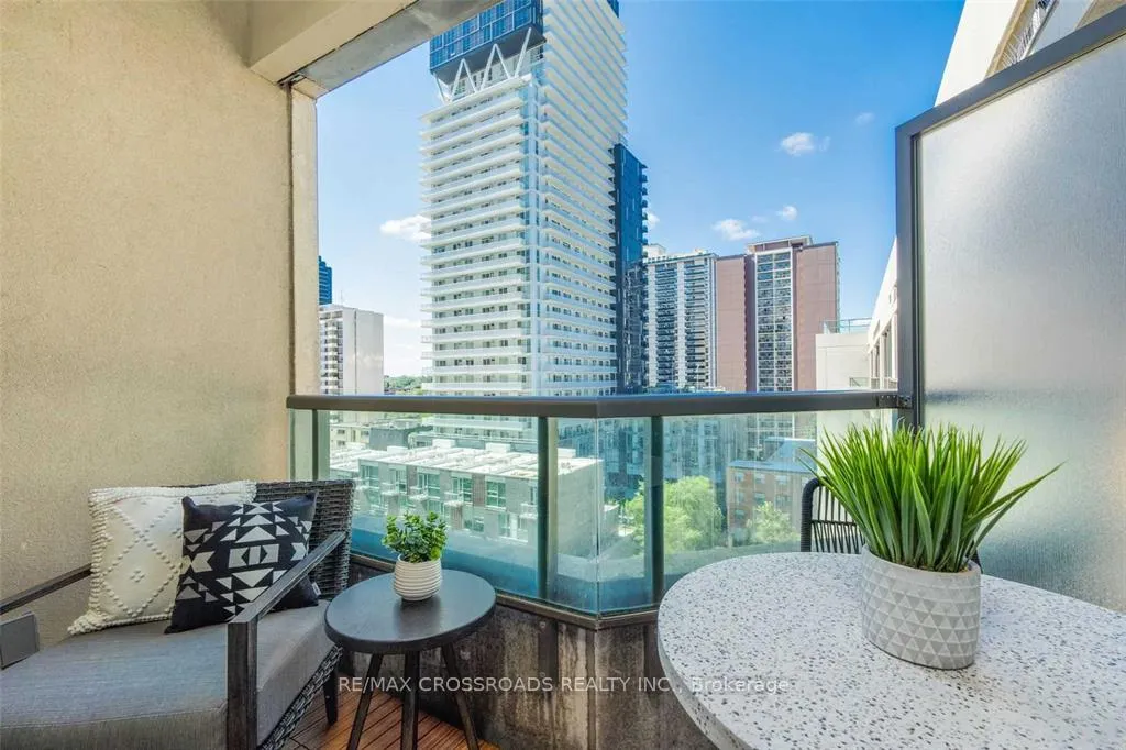 Photo 34 of Unit 814, 88 Broadway Avenue, Toronto, Mount Pleasant West — HOMEH