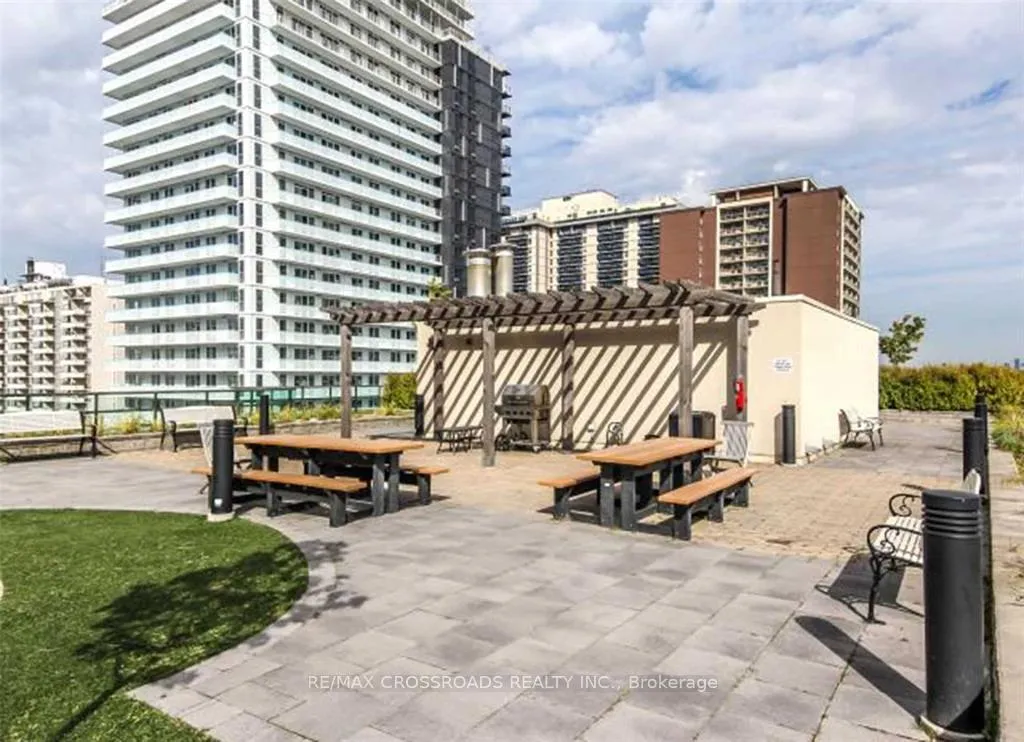 Photo 39 of Unit 814, 88 Broadway Avenue, Toronto, Mount Pleasant West — HOMEH